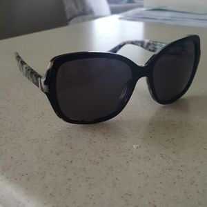 Kate Spade polarized Sunglasses, great condition